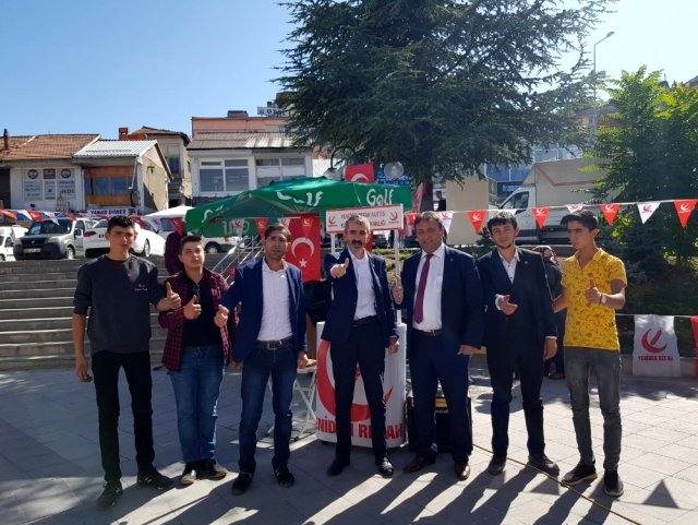 Başkan Yıldız Bünyan'da Açılan Yeniden Reha Partisi Standını Ziyaret Etti