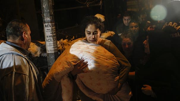 Başkentte iki ayrı evde yangın! Kundaklama şüphesi var