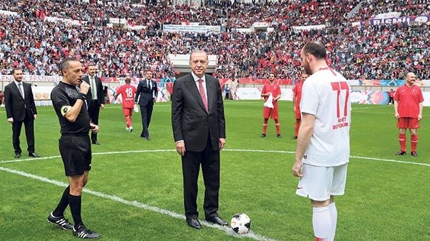 Başlama vuruşu Erdoğan’dan