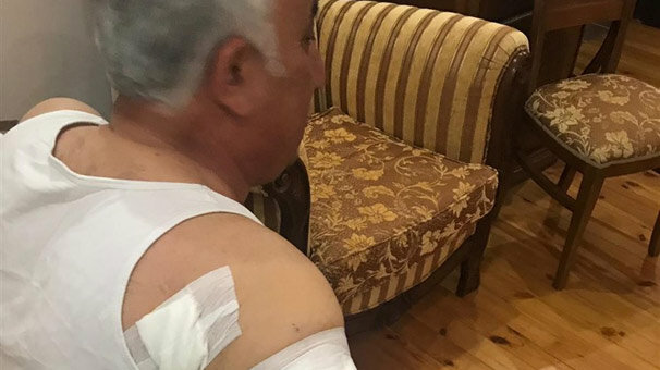 Belediye başkanına köpek saldırdı!
