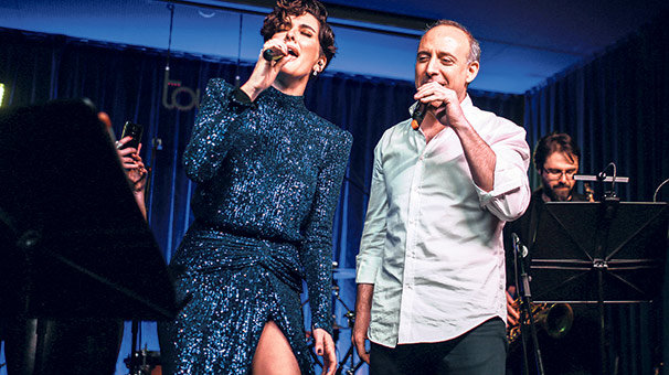 Bergüzar Korel-Halit Ergenç düet yaptı