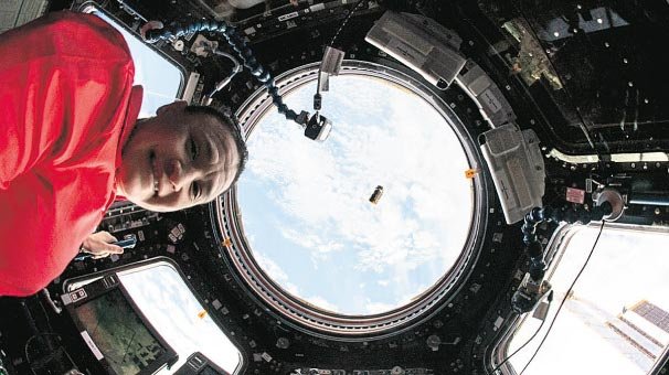 Beyaz Melek Dünya’ya dönüyor