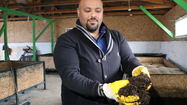 Bin lira sermaye ile ayda on bin lira kazanıyor!