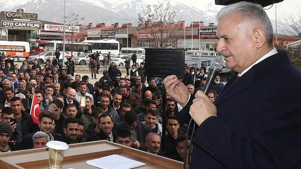 Binali Yıldırım: Birbirimizin hasmı değil hısmıyız