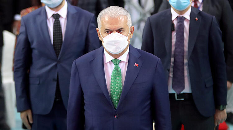 Binali Yıldırım: 'Bu ülkenin bölünmesine asla müsaade etmeyeceğiz'