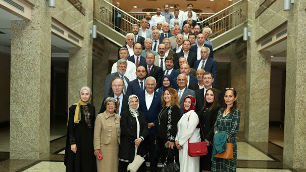 Binali Yıldırım, Çerkez temsilcileri ile bir araya geldi