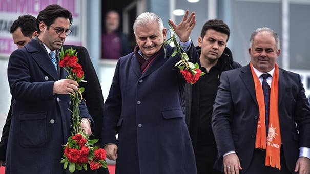 Binali Yıldırım: Edirne-İstanbul hızlı treni Çatalca'dan geçiyor