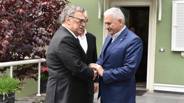 Binali Yıldırım, Mesut Yılmaz'ı ziyaret etti