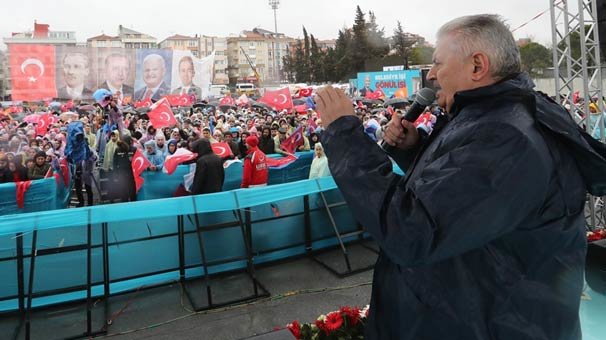 Binali Yıldırım'dan Avcılar'a metro müjdesi!