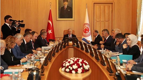 Binali Yıldırım'ın başkanlığındaki toplantılardan uzlaşı çıktı