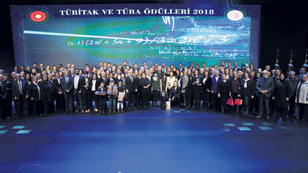 ‘Birleşmiş Milletler dünyayı aldatıyor’