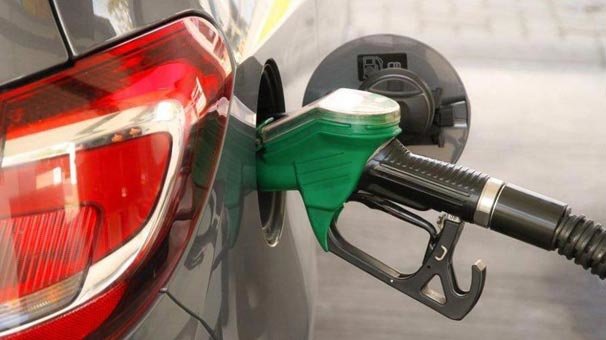 Bu geceden itibaren geçerli olacak! Benzin ve motorine zam