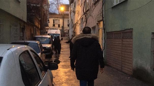 Bursa'da dehşet! 80 yaşındaki adam karısının boğazını kesti