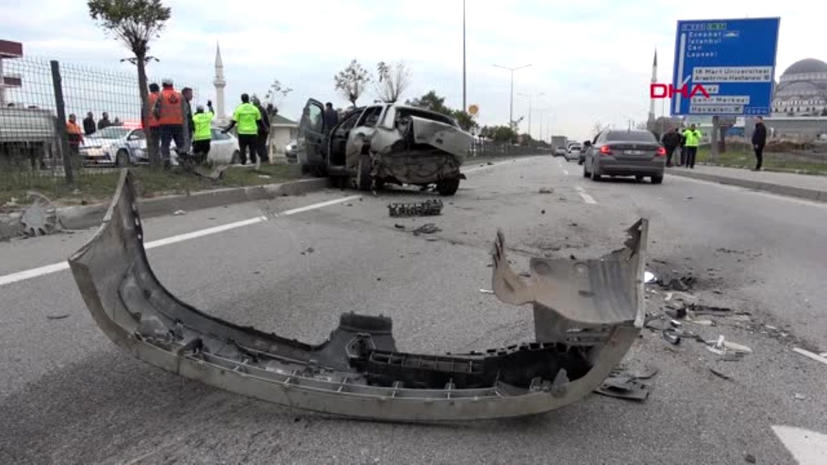 Çanakkale'de zincirleme kaza- 3 yaralı