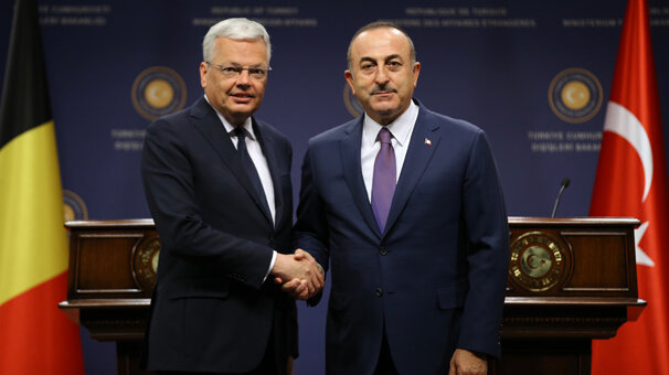 Çavuşoğlu'ndan ABD'ye: O kadar kolay bir şey değil