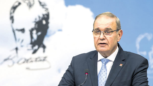 CHP'li Öztrak'tan Cumhurbaşkanı Erdoğan'a meşruiyet yanıtı: Partiden vazgeç