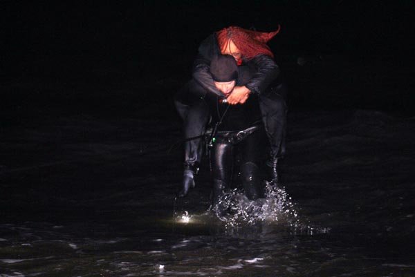 Çığlıkları balıkçı duydu! 44 kişi böyle kurtarıldı