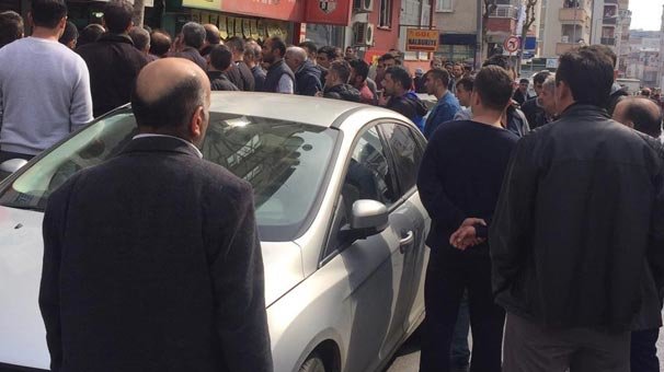 Çocuk yaşta araç kullandı dehşet saçtı! Yaralılar var...