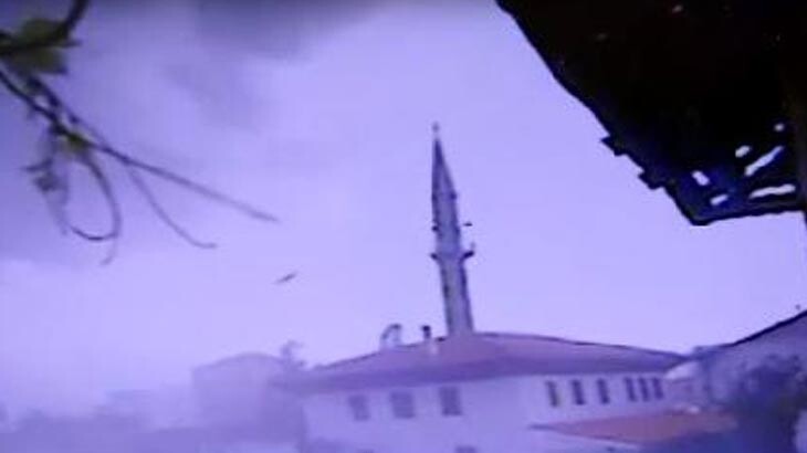 Çorum bu olayı konuşuyor! Sanki caminin minaresini, biri almış...