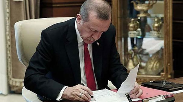 Cumhurbaşkanı Erdoğan 3 üniversiteye rektör atadı