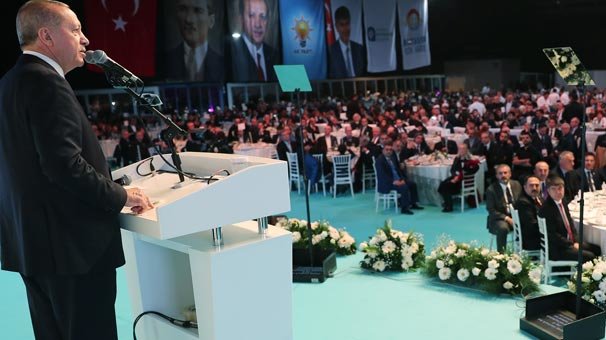 Cumhurbaşkanı Erdoğan: Bir gece sizin de aranızdan bazılarını arayabilirim