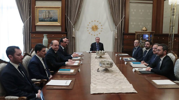 Cumhurbaşkanı Erdoğan, Cumhurbaşkanlığı Politika Kurullarının başkan vekillerini kabul etti