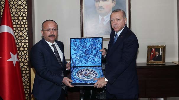 Cumhurbaşkanı Erdoğan Siirt Valiliğini ziyaret etti