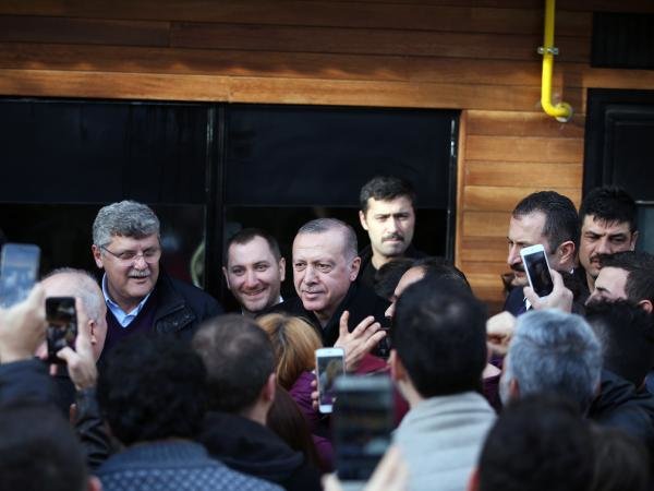 Cumhurbaşkanı Erdoğan'dan vatandaşlarla samimi sohbet