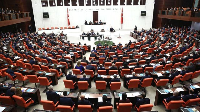 Cumhurbaşkanlığı Hükümet Sisteminde revizyona mı gidilecek?