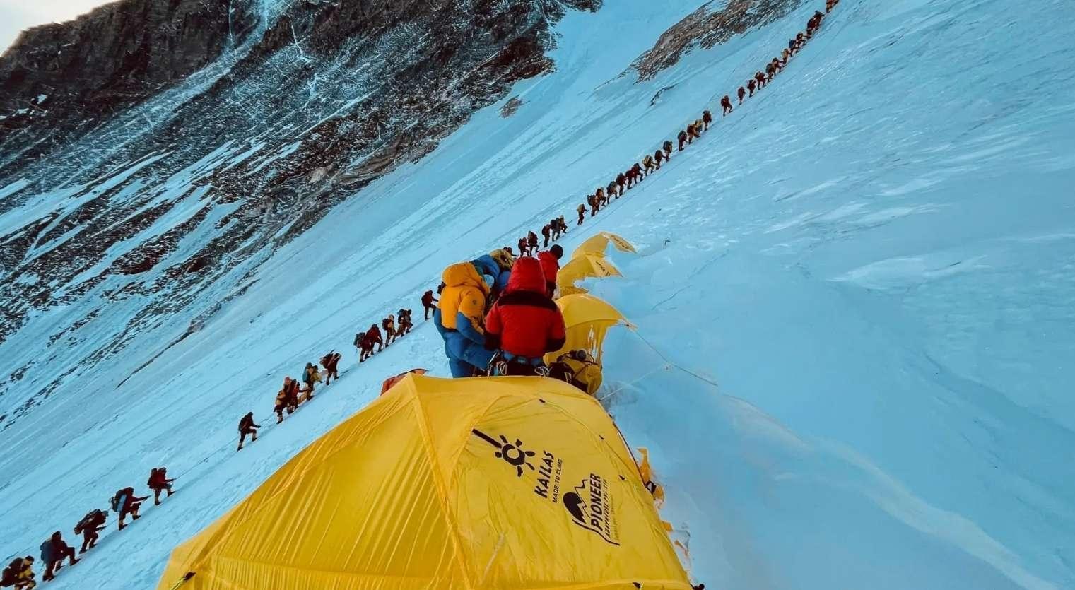 Dağcıların yemeğine karbonat katıp hasta..