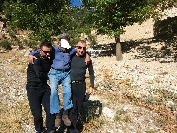 Dağlık arazide mahsur kalan 2 kişiyi afad ekibi kurtardı