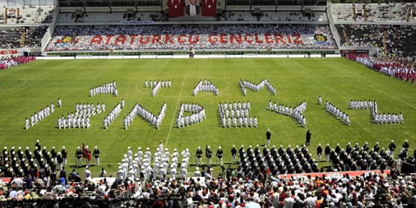 Danıştay: Atatürk 19 Mayıs'ta stadyumlarda anılabilecek