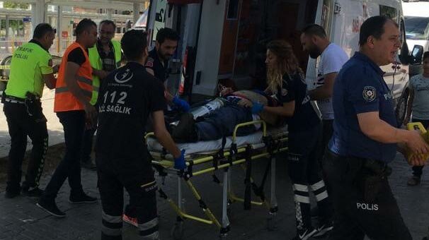 Dayısını 16 el ateş ederek öldürdü!