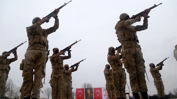 Detaylar Resmi Gazete'de yayımlandı! İşte uzman erbaş başvuru şartları