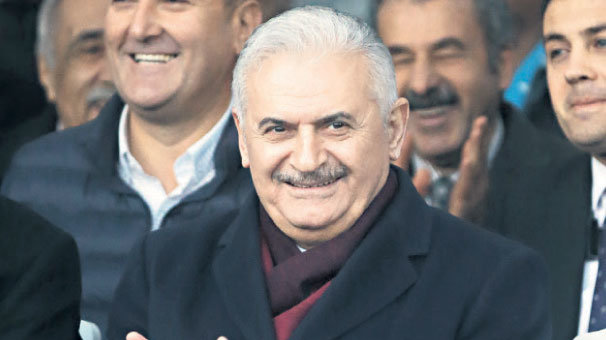 ‘Diğer ittifakta maskeli adaylar var’