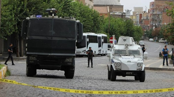 Diyarbakır'da 15 köyde sokağa çıkma yasağı