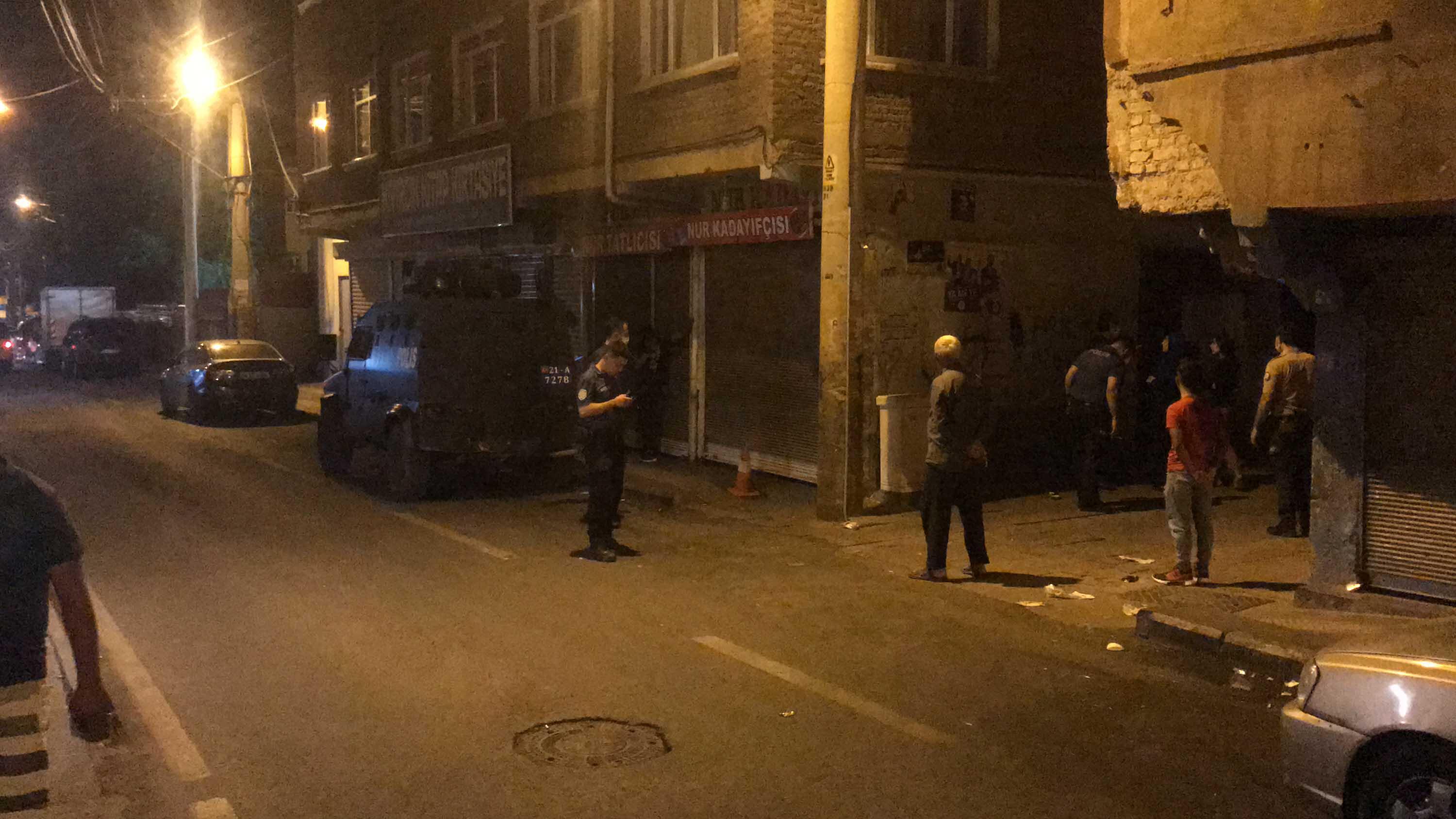 Diyarbakır'da silahlı kavga: 3 yaralı