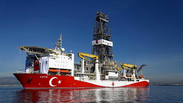 Doğu Akdeniz'de sondaj çalışmaları yürüten Fatih gemisi Türkiye'ye dönüyor