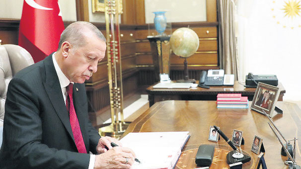 Dokuz kurula 76 isim atandı