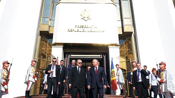 Dostluk çıkarması