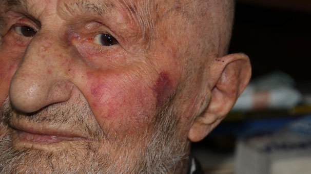 Dükkana giren yaşlı adam neye uğradığını şaşırdı: Neredeyse beynim yerinden çıktı