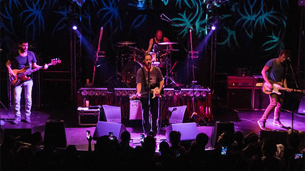 Duman, Ankara'da sahne aldı