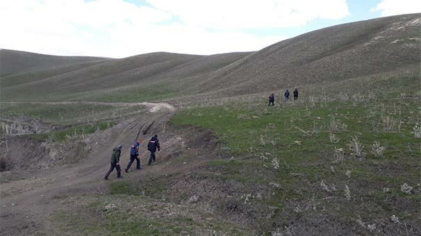 Dün babası tutuklanmıştı... Bugün bütün evler arandı