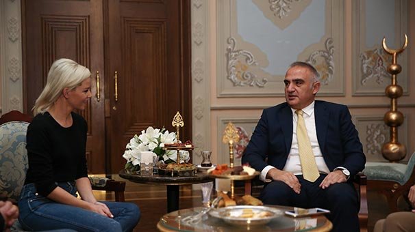 Dünyaca ünlü yıldız İstanbul'a geldi