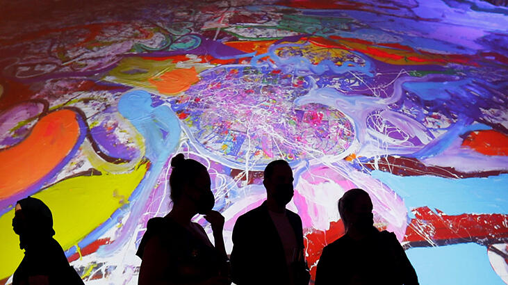 Dünyanın en büyük tuval resmi 62 milyon dolara satıldı