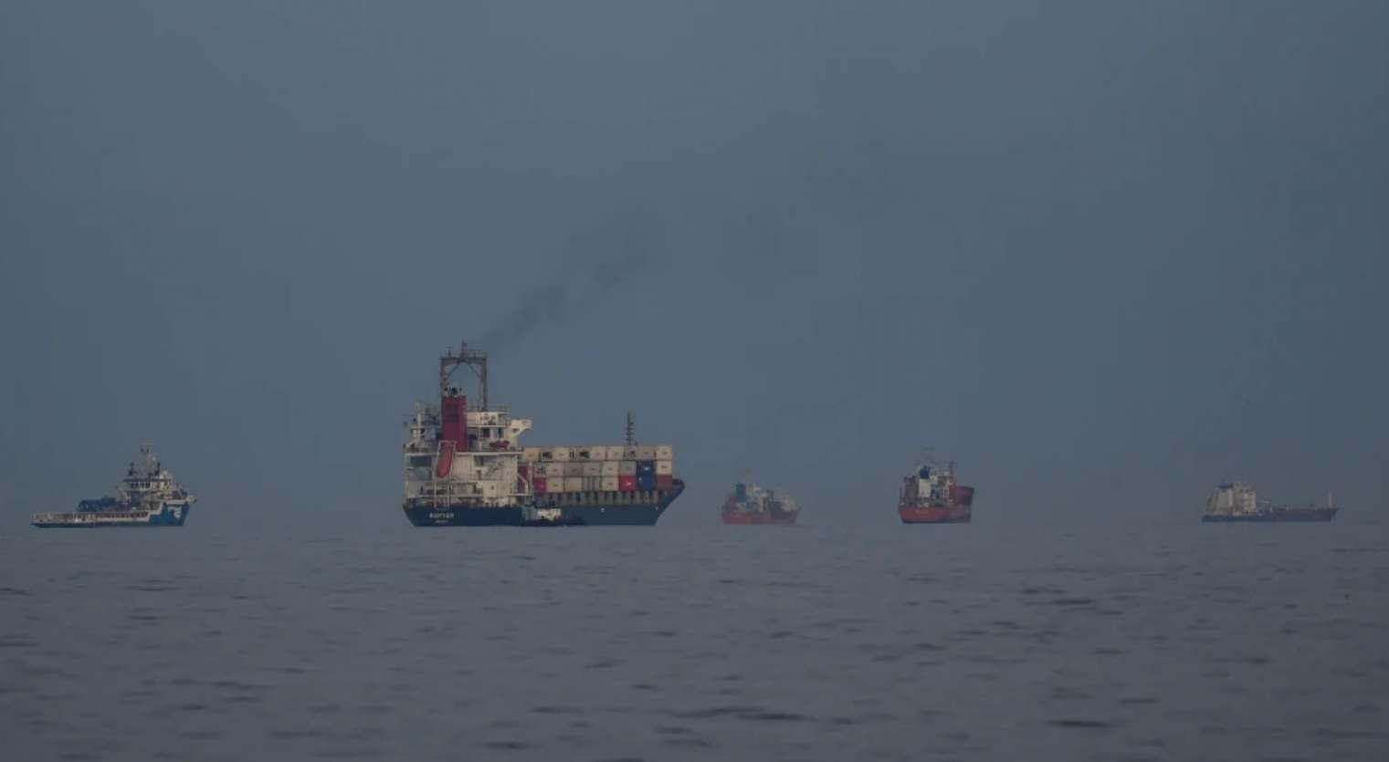 Dünyayı kilitleyen nokta için kritik bekleyiş! İşte Hürmüz Boğazı için 3 gelecek senaryosu: 'Son çare'