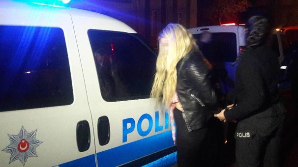 'Dur' ihtarına uymadılar, 50 kilometrelik kovalamaca sonucu yakalandılar