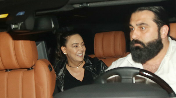 Ebru Gündeş'ten Cem Yılmaz'a övgü