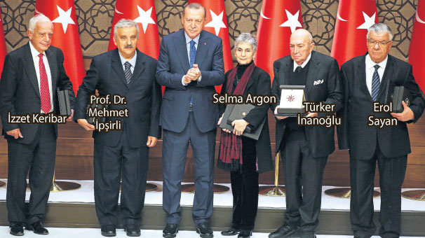 ‘Ecdadın mirasına sırtımızı döndük’