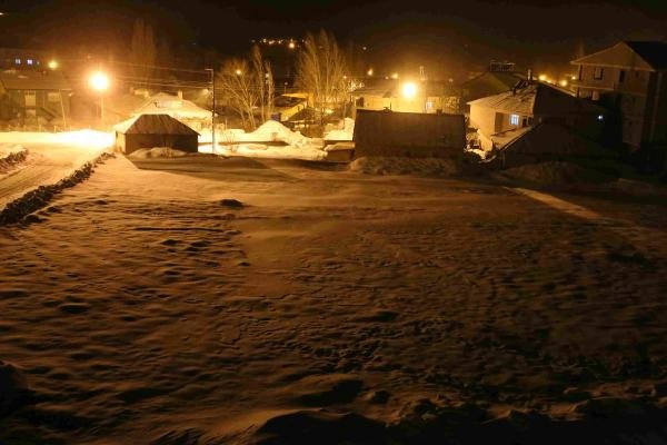 Eğitime kar engeli! O ilçede okullar tatil edildi